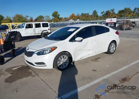 2016 Kia Forte Lx z USA, uszkodzony, nr VIN KNAFX4A65G5604234